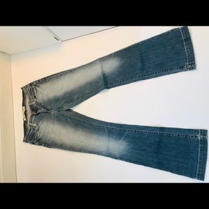 Long and Lean Gap Woman’s Jeans